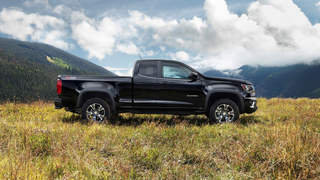 GM Orders Dealers To Stop Selling Colorado, Canyon Over Airbag Issues